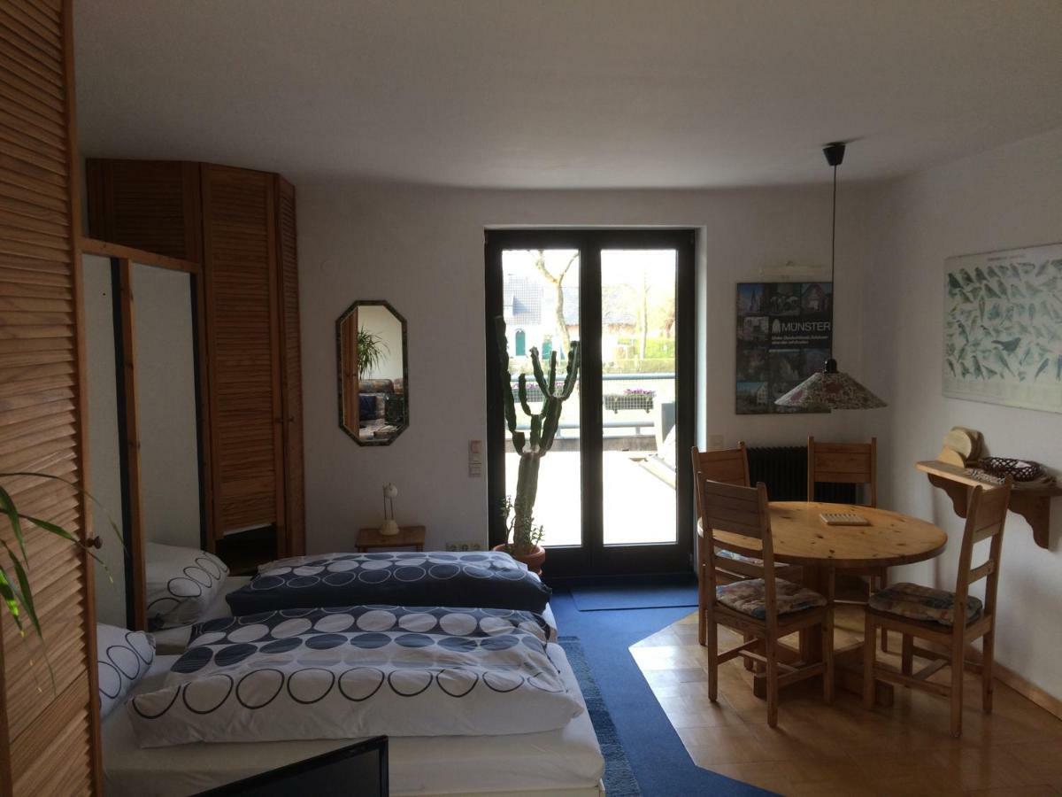Idyllische Stadtrandwohnung Munster  Eksteriør bilde